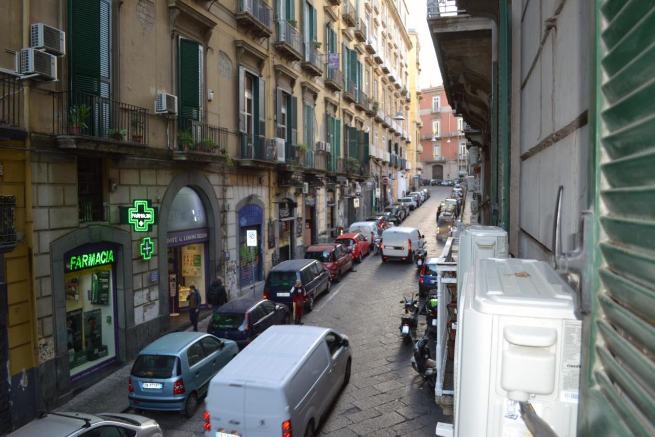 Questo Rinascimento Casa Brigitte Napoli Eksteriør bilde