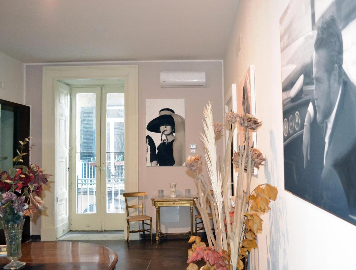 Questo Rinascimento Casa Brigitte Napoli Eksteriør bilde
